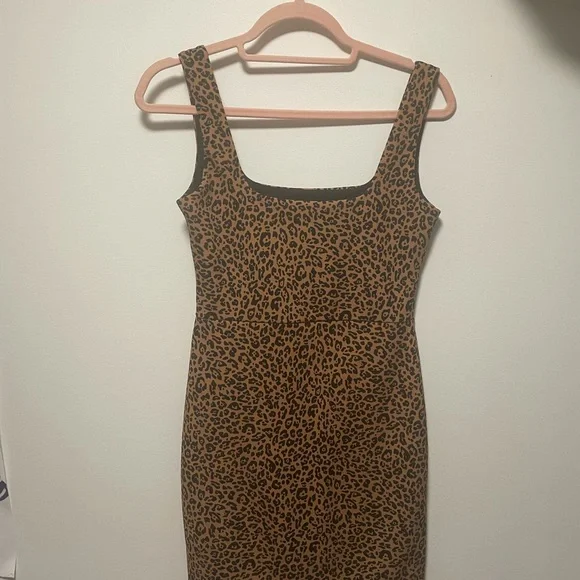 Cheetah print dress - Picture 5 of 5